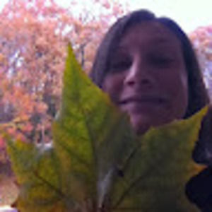 Meet your Posher, Leslie smile